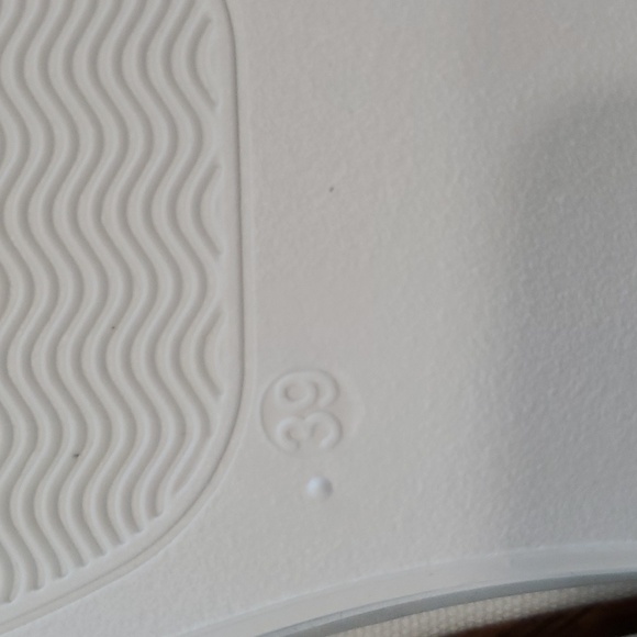 Brand new slip on shoes - Picture 4 of 4